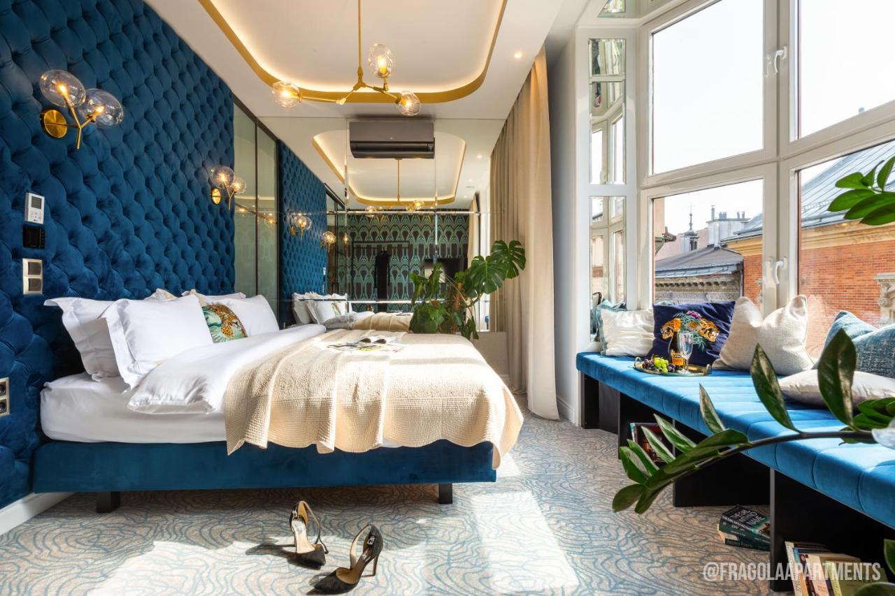 Feniks Fragola Apartments Main Square كراكوفيا المظهر الخارجي الصورة