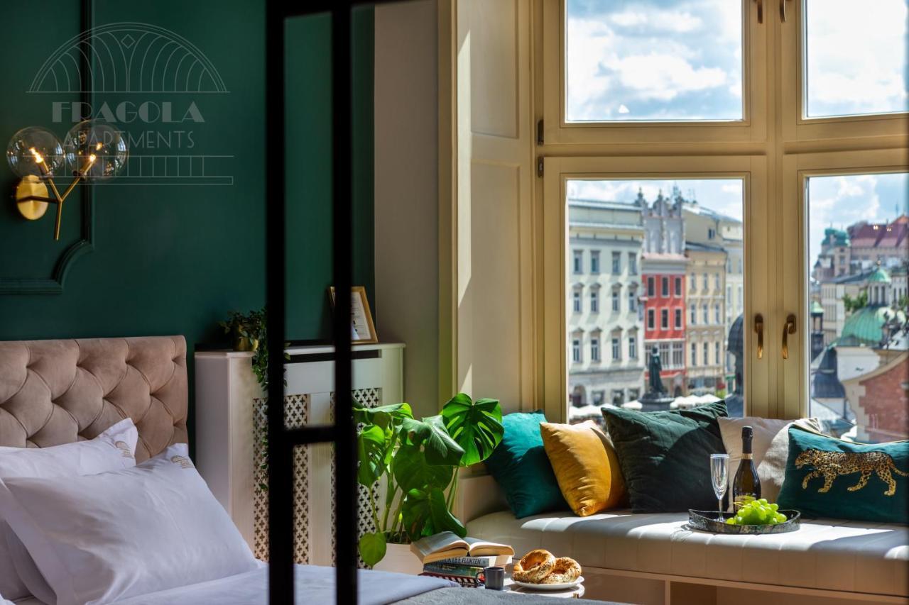 Feniks Fragola Apartments Main Square كراكوفيا المظهر الخارجي الصورة