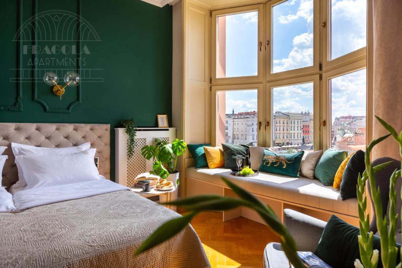 Feniks Fragola Apartments Main Square كراكوفيا المظهر الخارجي الصورة